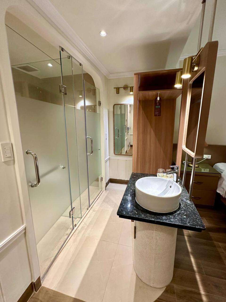 Tulip Hotel 2 Da Lat Zewnętrze zdjęcie