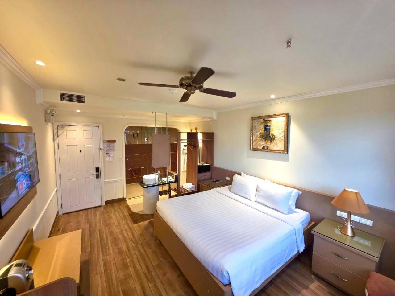 Tulip Hotel 2 Da Lat Zewnętrze zdjęcie
