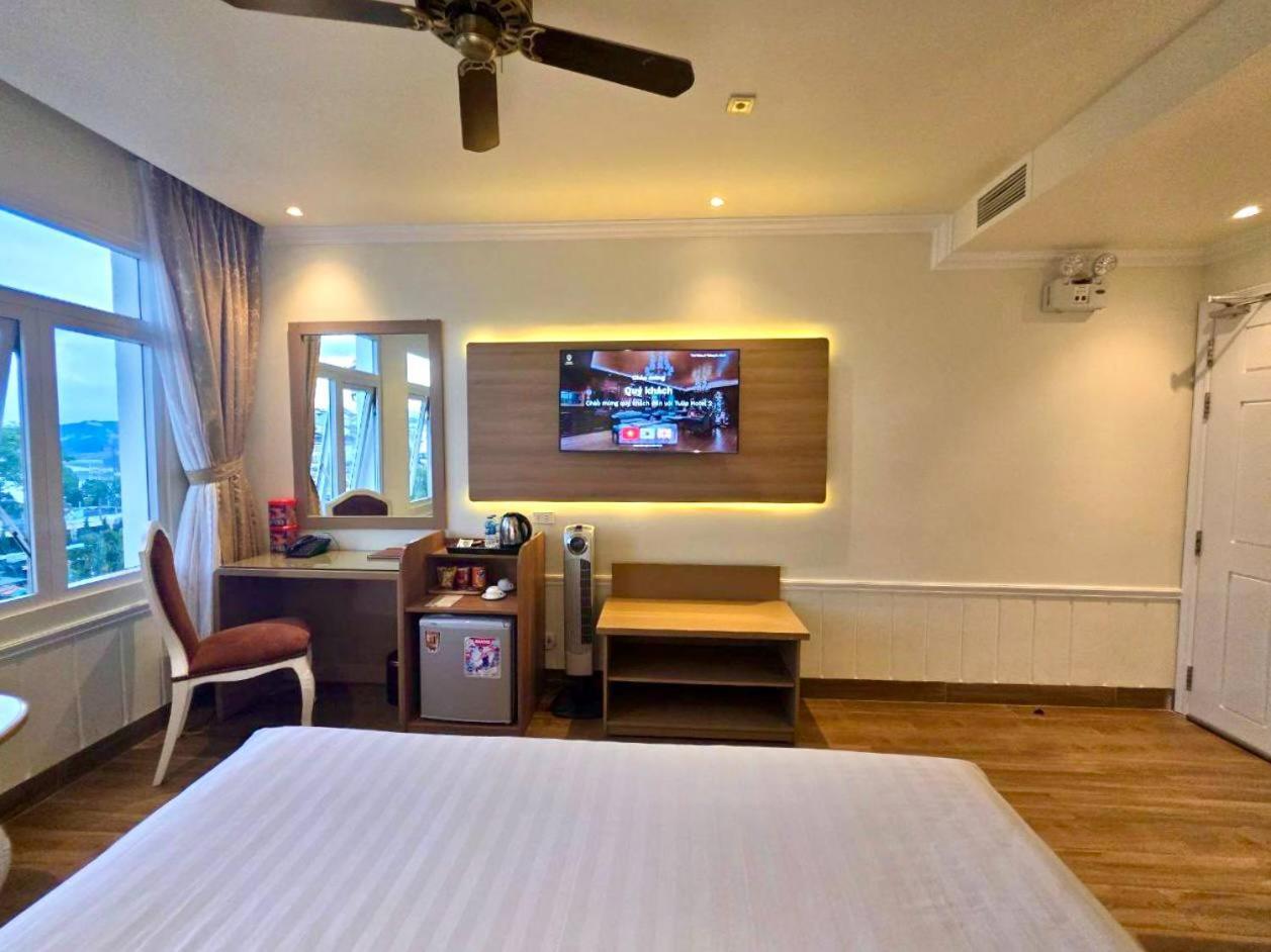 Tulip Hotel 2 Da Lat Zewnętrze zdjęcie