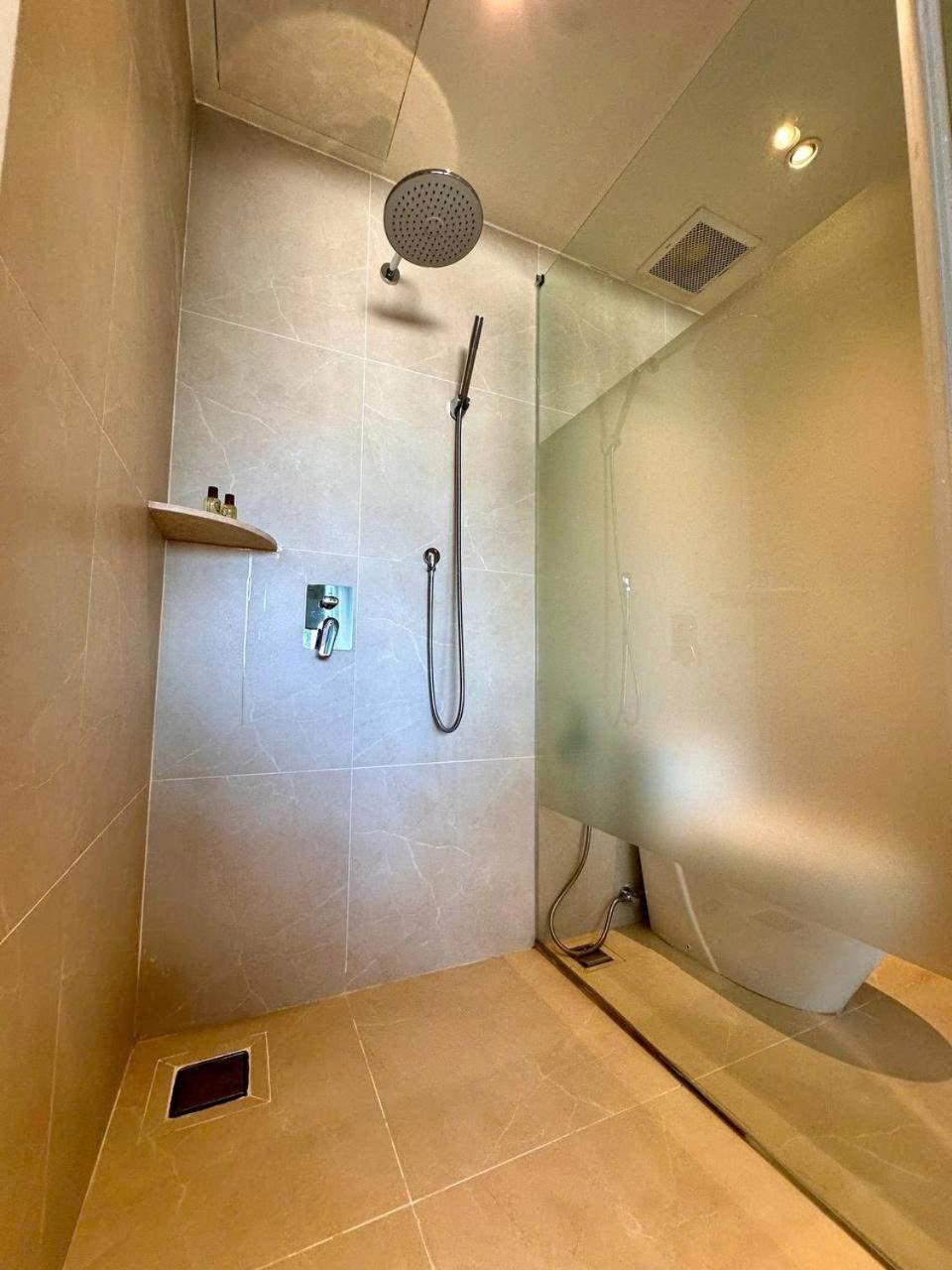 Tulip Hotel 2 Da Lat Zewnętrze zdjęcie