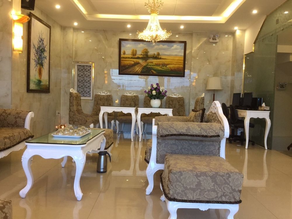 Tulip Hotel 2 Da Lat Zewnętrze zdjęcie